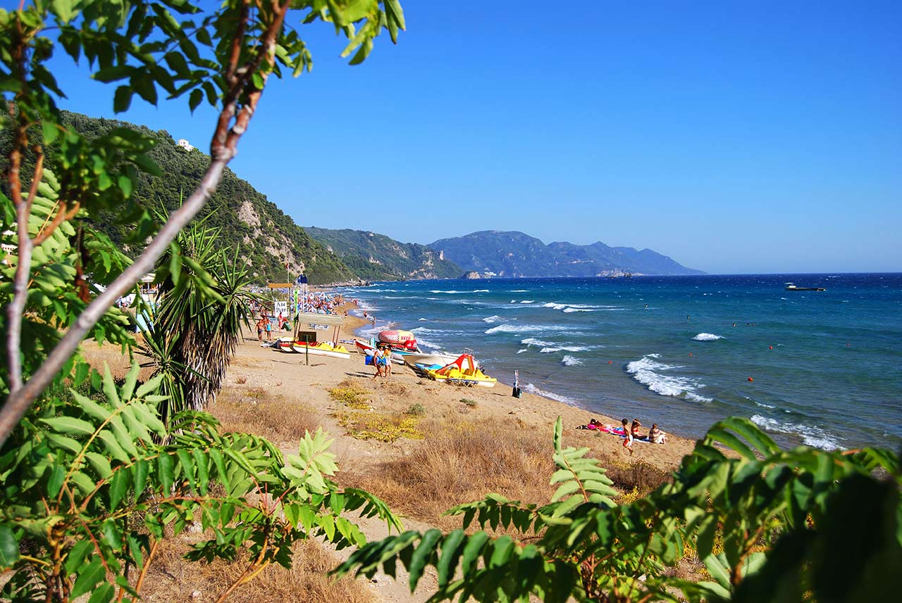 Glifada strand Korfun