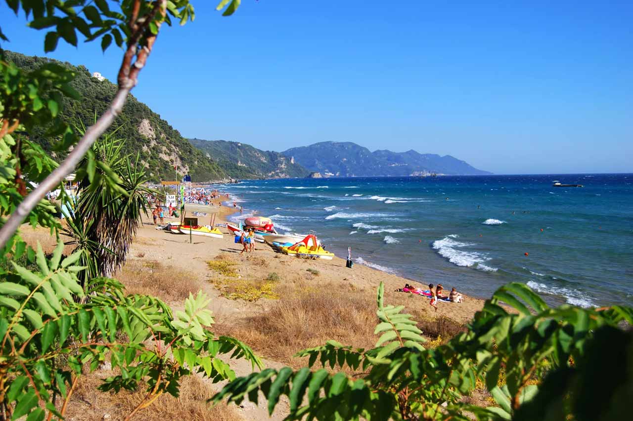 Tenger hőmérséklet Korfu június