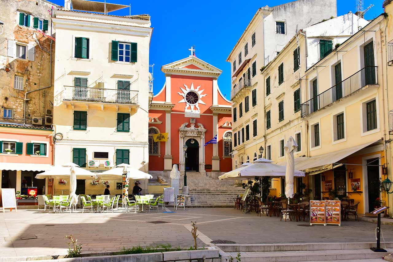 Top 10 látnivaló Korfu városnézéshez